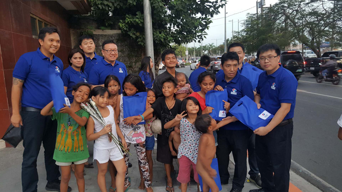 1528096885832672.jpg 中菲人民一家親.jpg